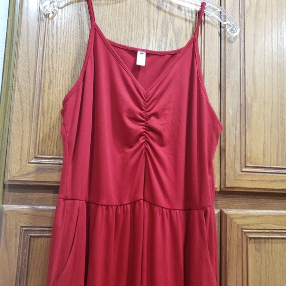 Leo Rosi m buttery soft spaghettistrap fit & flare with pockets - Picture 4 of 8